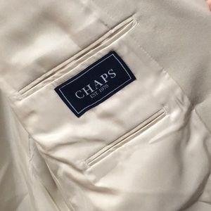 Chaps Men’s suit